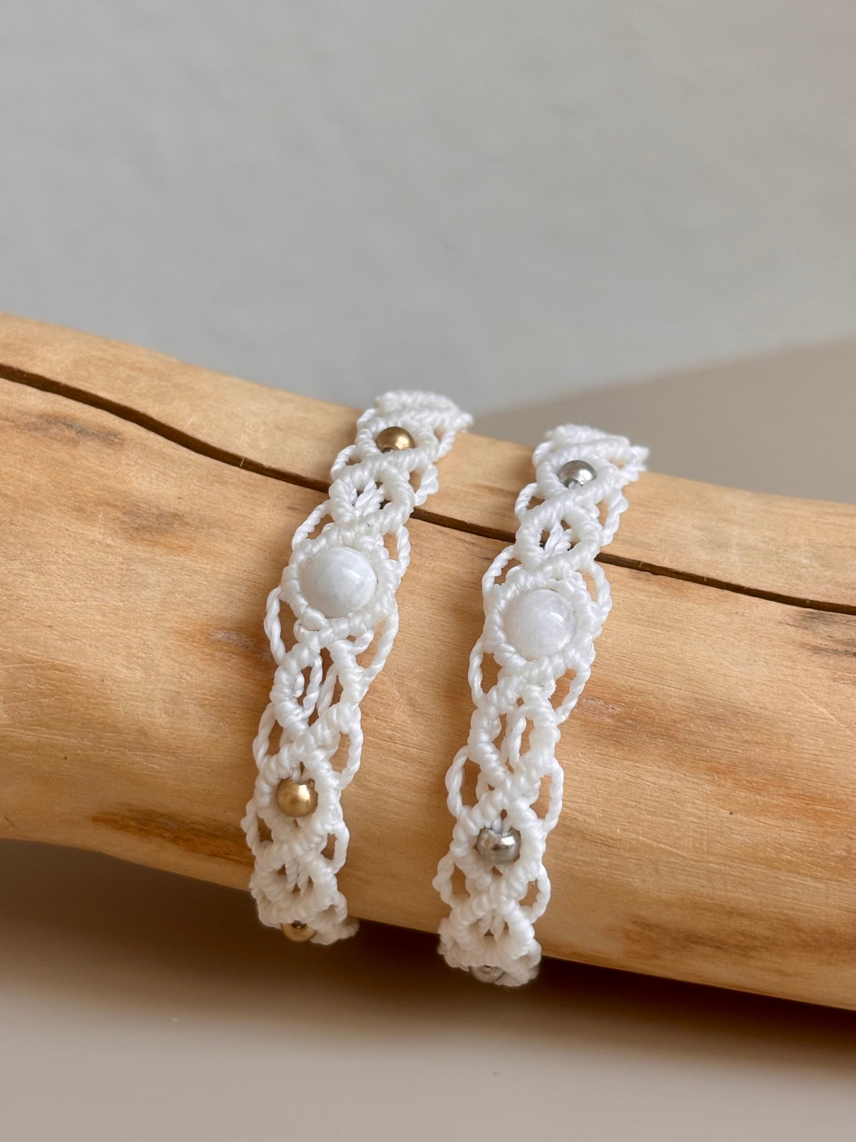 Makramee Armband Alice mit Mondstein