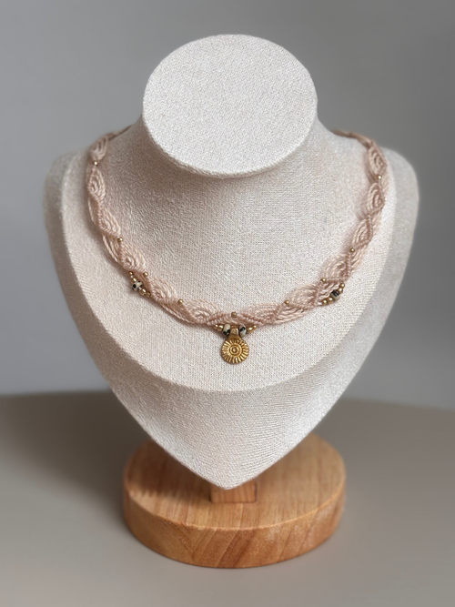 Makramee Kette Lise mit Dalmatiner Jaspis